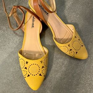 BRAND NEW Spring sandals